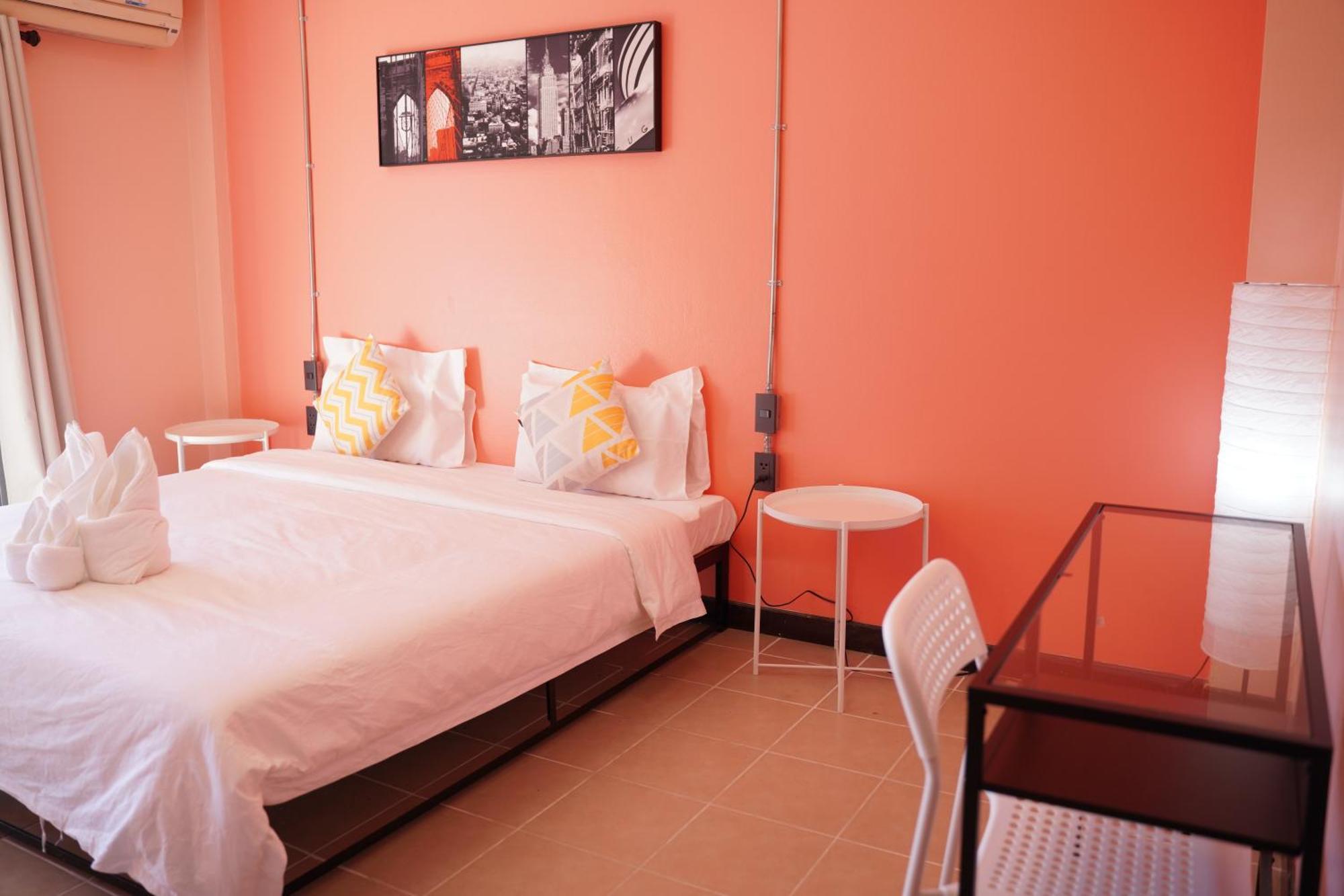 Elegant Lanna Guesthouse Чиангмай Номер фото