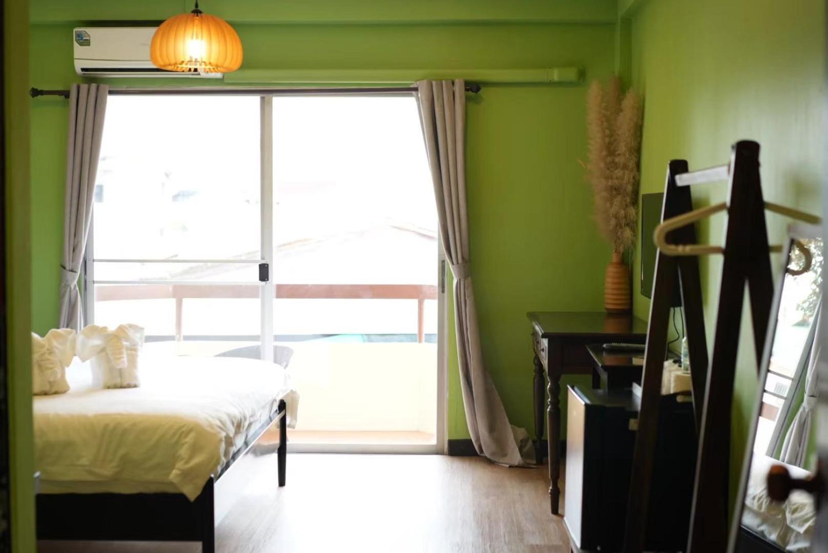 Elegant Lanna Guesthouse Чиангмай Экстерьер фото